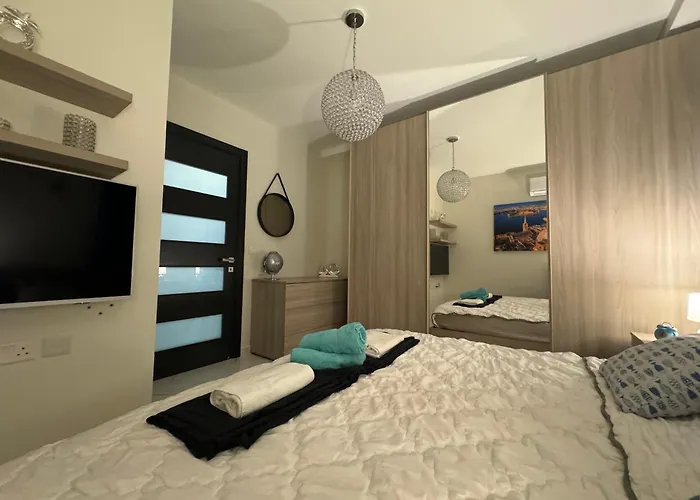 Marsascala Sea View 2 Bed Close To Center! Hpi 9934 Marsaskala