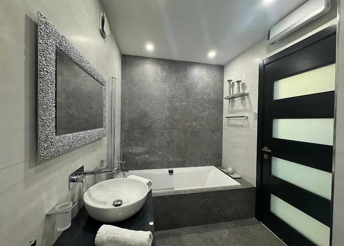 Marsascala Sea View 2 Bed Close To Center! Hpi 9934 * Marsaskala