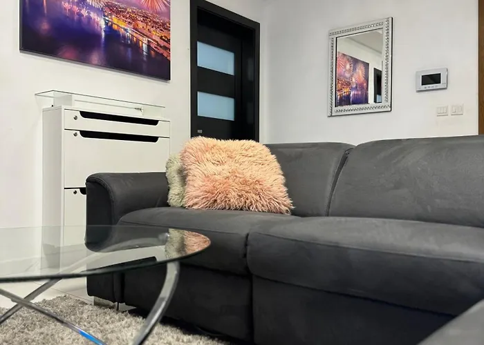 Marsascala Sea View 2 Bed Close To Center! Hpi 9934 Marsaskala