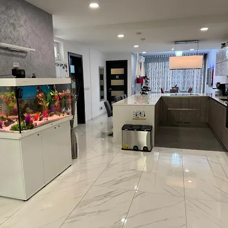 Marsascala Sea View 2 Bed Close To Center! Hpi 9934 شقة *