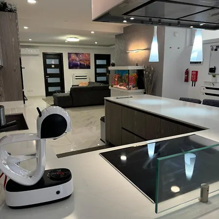 Marsascala Sea View 2 Bed Close To Center! Hpi 9934 شقة *